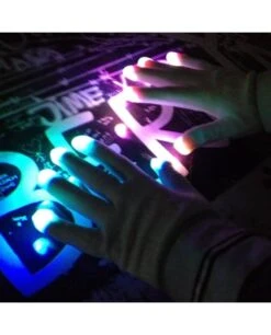 Paire Gants Lumineux Multicolores -Lumière Fashion Promos Magasin gant soiree 3