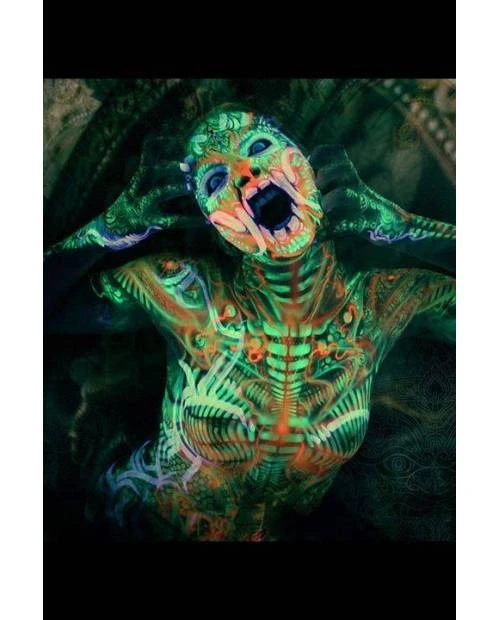 Peinture Phosphorescente Corps Blanche 2 Peinture Phosphorescente Corps Blanche – Image 2