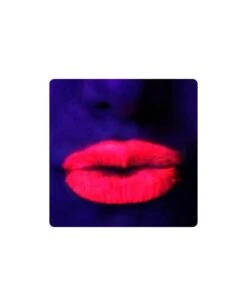 Rouge A Lèvre Fluo -Lumière Fashion Promos Magasin rouge levre fluo 9