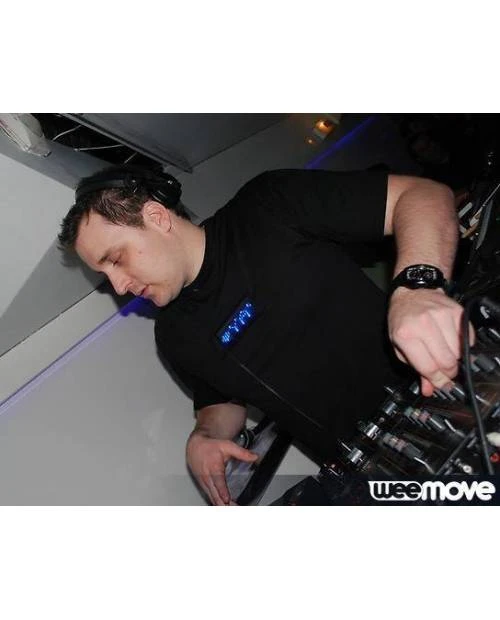 Tee Shirt Led Rose Lumineux Femme 7 Tee Shirt Led Rose Lumineux Femme – Image 7