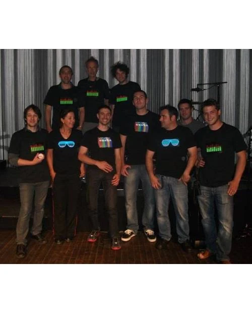 Tee-Shirt Lumineux Interactif Lunettes 3 Tee-Shirt Lumineux Interactif Lunettes – Image 3